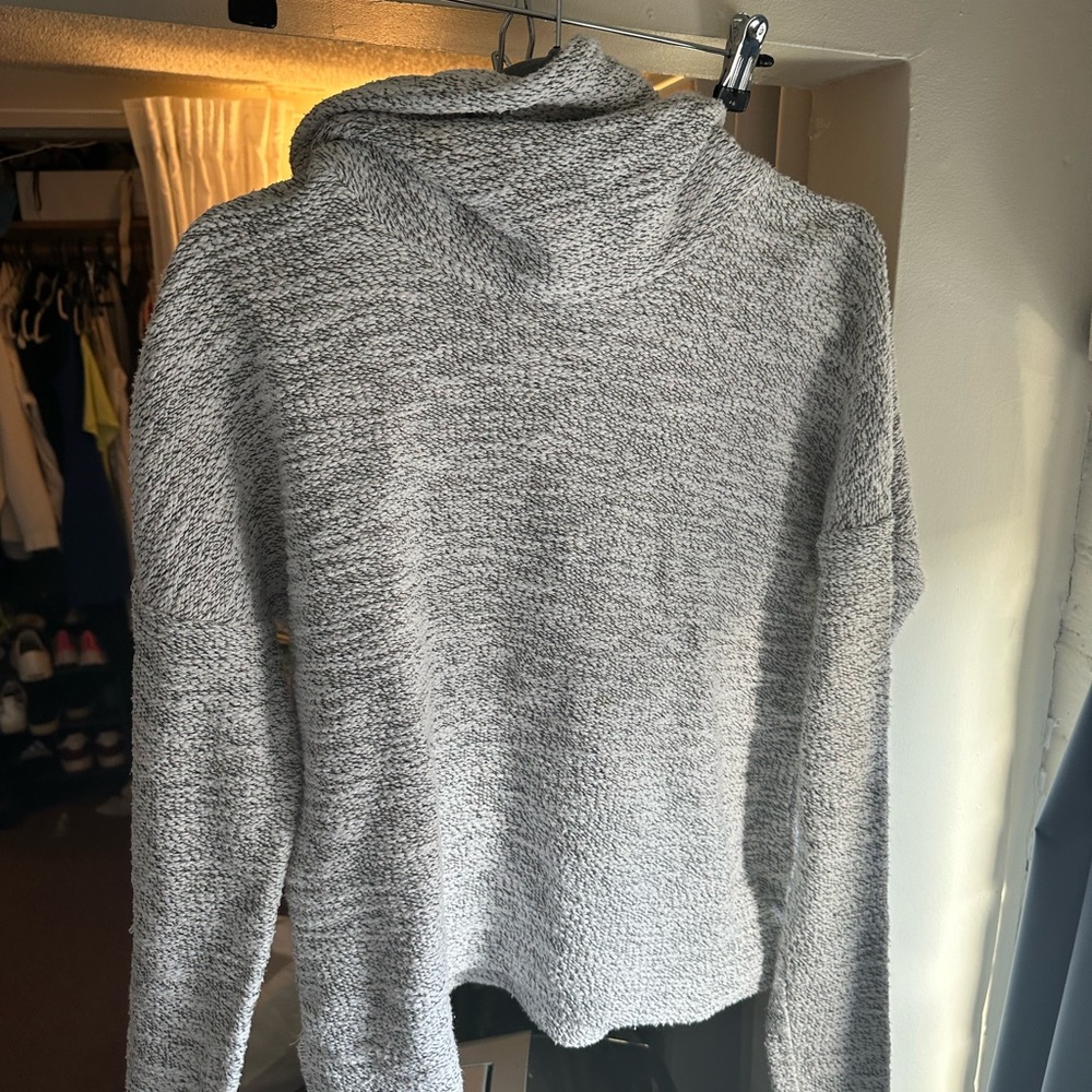 Grey sweater turtleneck